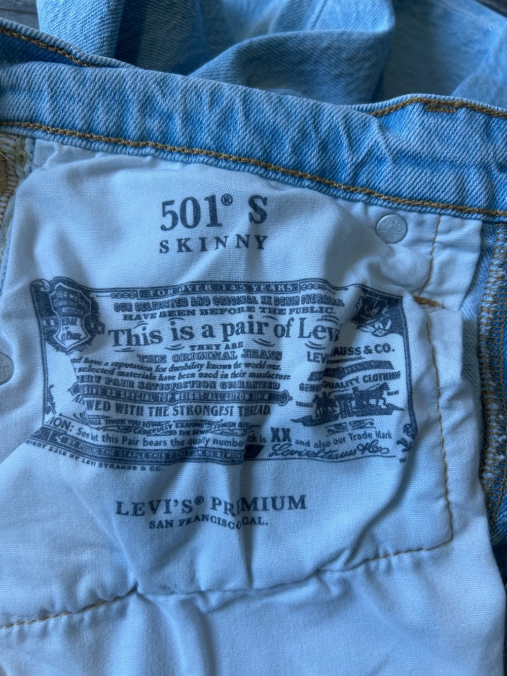 Levi's Premium 501 Light Blue Skinny Leg Jeans with Frayed Hem - Picture 5 of 5